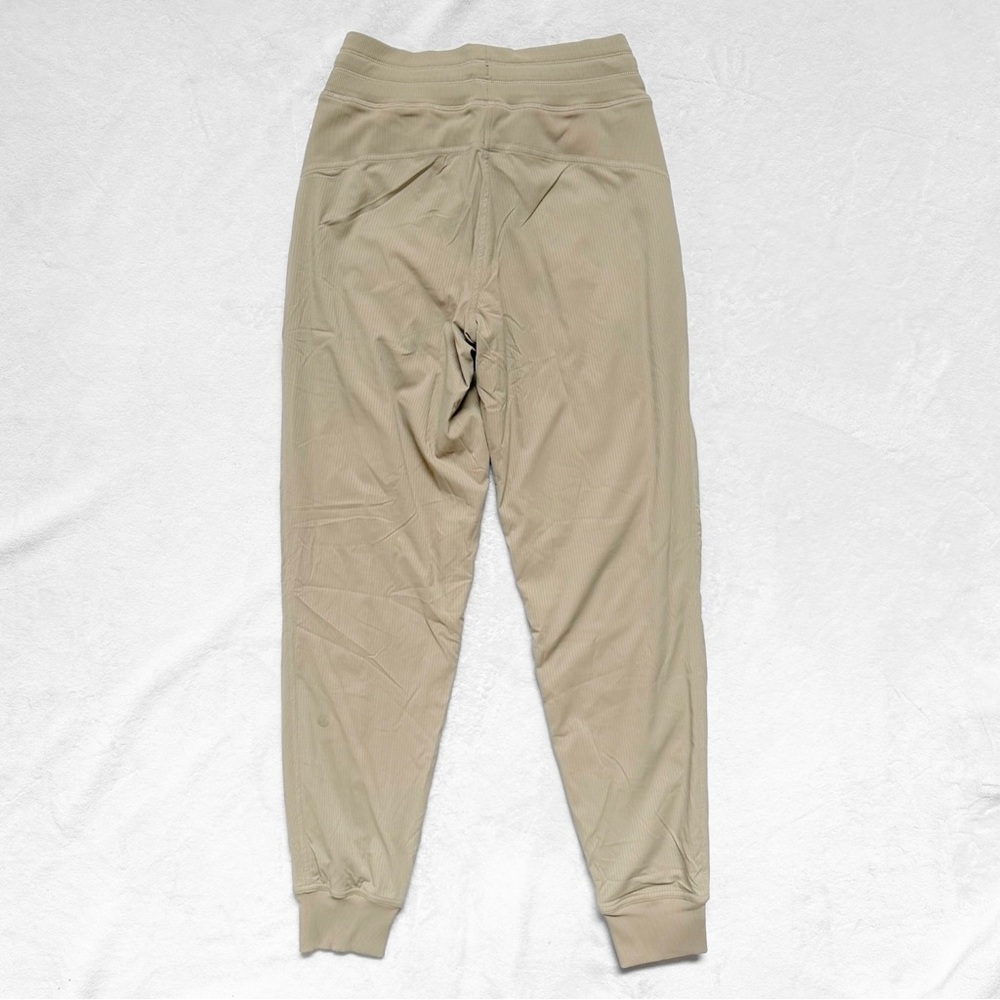 NWT Lululemon Dance Studio Mid-Rise Jogger Lined *Regular – Sheer Oak – Size 4 - Picture 7 of 13